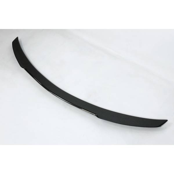 Alerón Mercedes W205 2014-2018 4 Puertas Look AMG Carbono - Image 3