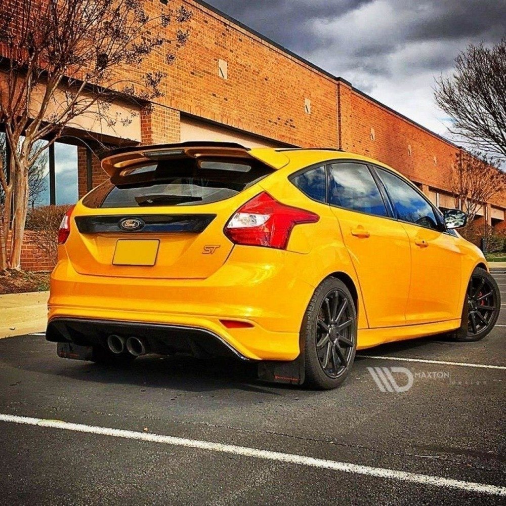 Maxton Rear Valance Ford Focus St Mk3 (RS Look)
