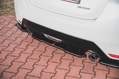 Maxton Central Rear Splitter Toyota Gr Yaris Mk4