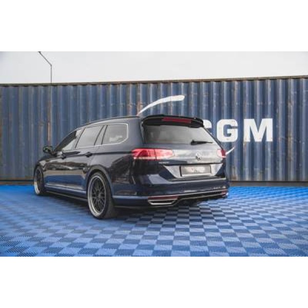 Maxton Central Rear Splitter (with Vertical Bars) Volkswagen Passat B8