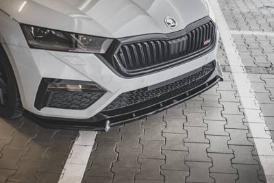 Maxton Front Splitter V.1 Skoda Octavia Rs Mk4