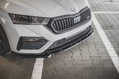 Maxton Front Splitter V.3 Skoda Octavia Rs Mk4