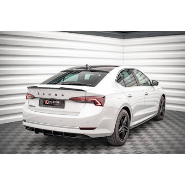 Maxton The Extension Of The Rear Window Skoda Octavia Liftback Mk4 - Image 2