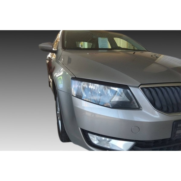 Pestañas faros Skoda Octavia Mk3 (2013-2017)