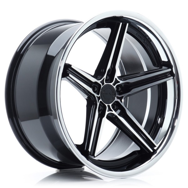 Llanta Concaver CVR9 Black Diamond Cut 10.0x19" BLANK ET15-44 CB72.6