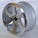 Llanta Forzza INDIGO Silver Polished 8.5x18" 5x120 ET35 CB72.6
