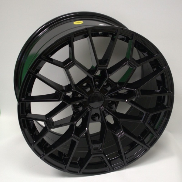Llanta ST Wheels LINO Black 8.5x19" 5x120 ET35 CB72.66