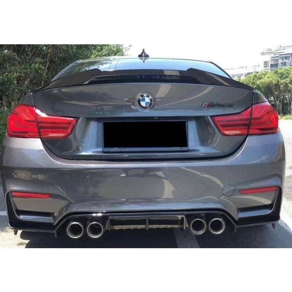 Kit De Carrocería BMW F80 Brillante Negro Look CS - Image 5