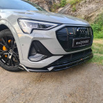 Maxton Design Divisor frontal Audi e-Tron S-Line - Imagen 4