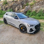 Maxton Design Divisor frontal Audi e-Tron S-Line - Imagen 5
