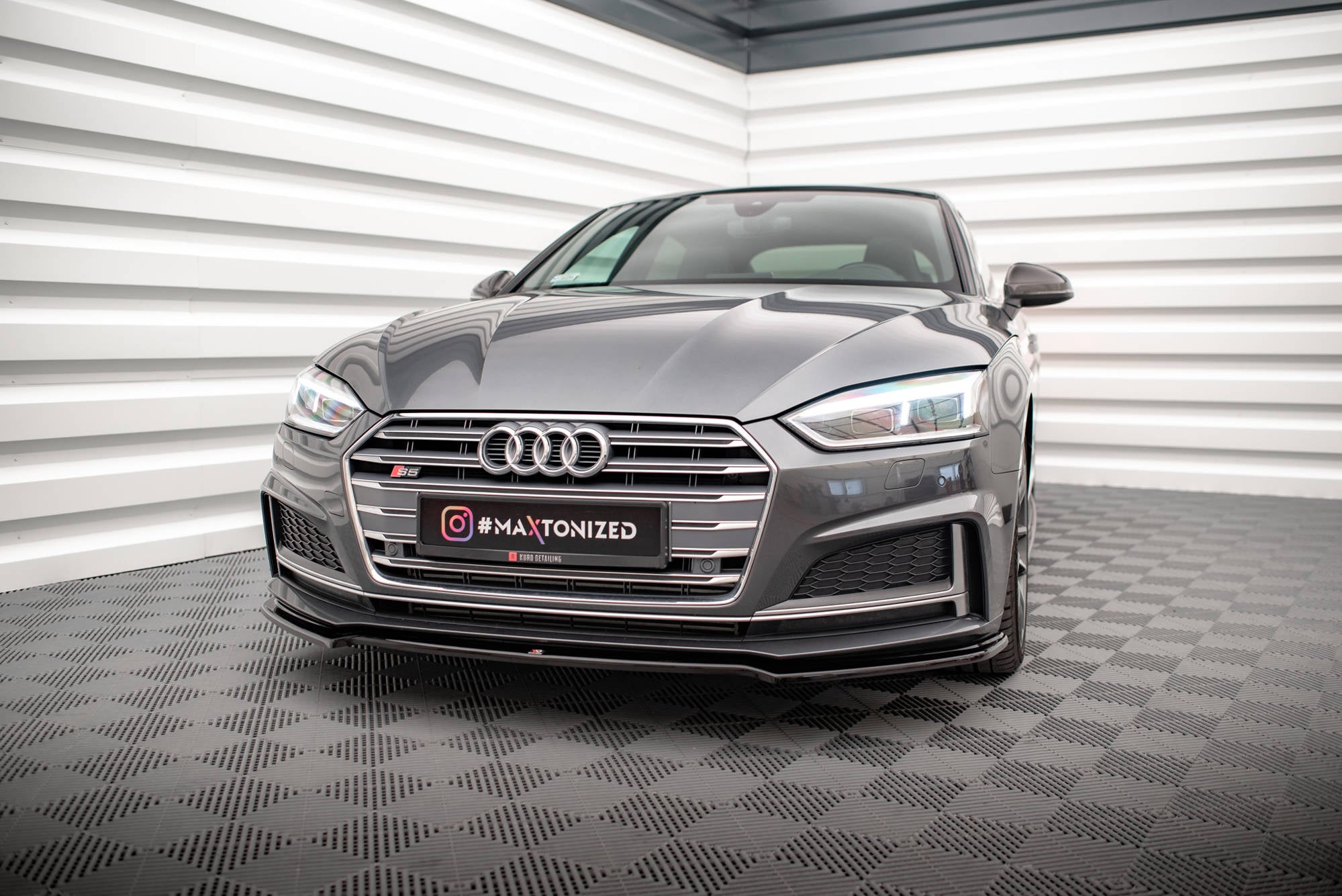 pol_pl_Splitter-Przedni-V-1-Audi-S5-A5-S-Line-F5-Coupe-Sportback-5599_4 Maxton Design Divisor frontal V.1 Audi S5 / A5 S-Line F5 Coupé / Sportback - Imagen 1