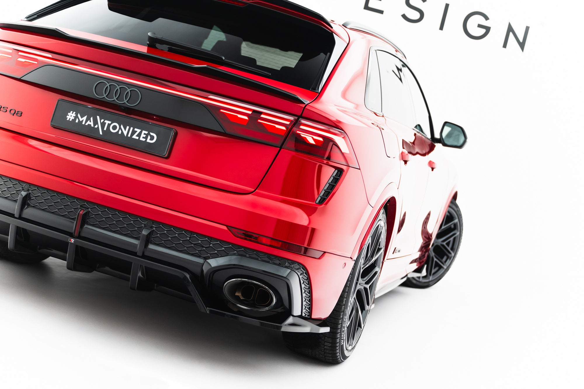 pol_pl_Splitter-Tylny-Z-Dyfuzorem-Audi-RSQ8-Mk1-Facelift-22879_6 Maxton Design Divisor trasero (con barras verticales) Audi RSQ8 Mk1 Facelift - Imagen 1