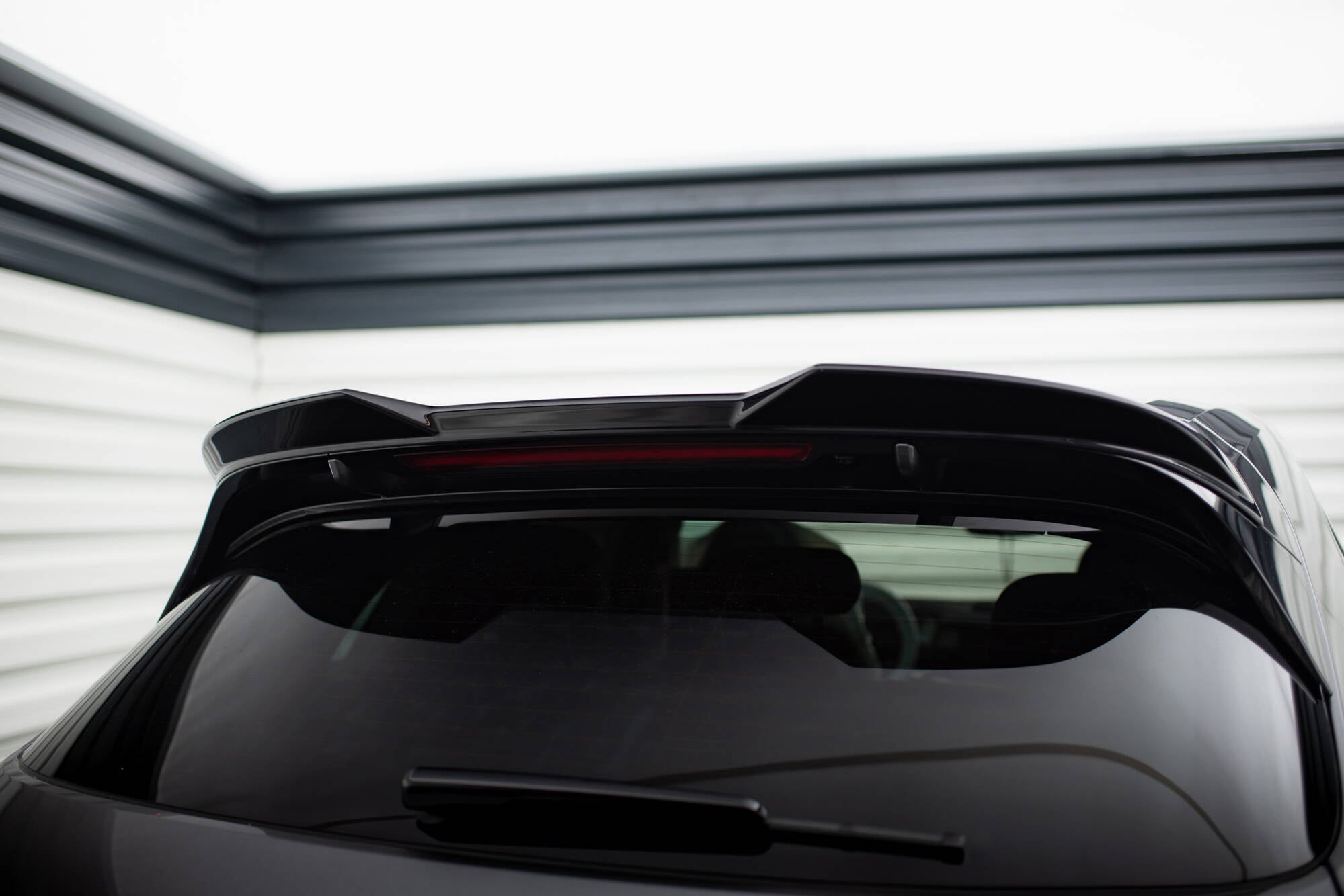 pol_pl_Spoiler-Cap-3D-Porsche-Cayenne-SUV-Mk3-Facelift-20708_5 Maxton Design Tapa de alerón 3D Porsche Cayenne Sport Design / Turbo SUV Mk3 Facelift - Imagen 1