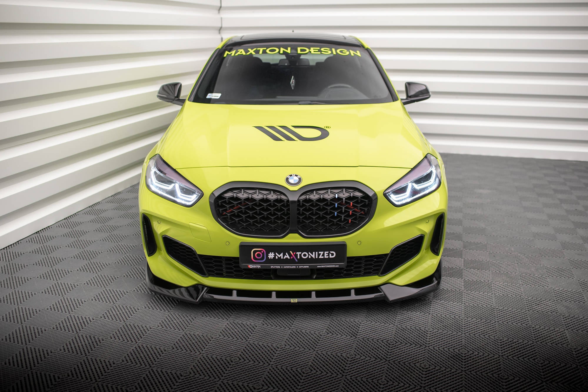 pol_pl_Zestaw-Splitterow-V-2-BMW-M135i-F40-21593_1 Maxton Design Kit de carrocería V.2 BMW M135i F40 - Imagen 1