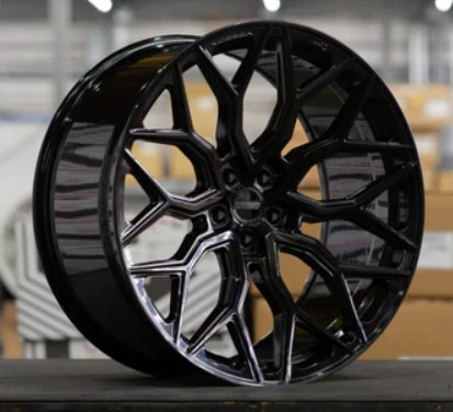 3539 Llanta Italian Wheels STYLE MASERATTI HF2 BLACK 10.0×20″ 5×114.3 ET42 CB73.1 - Imagen 1